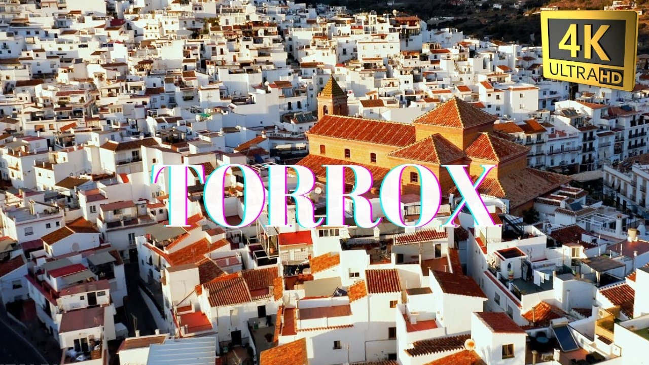 Vista panorámica de Torrox Pueblo en la Axarquía, Málaga