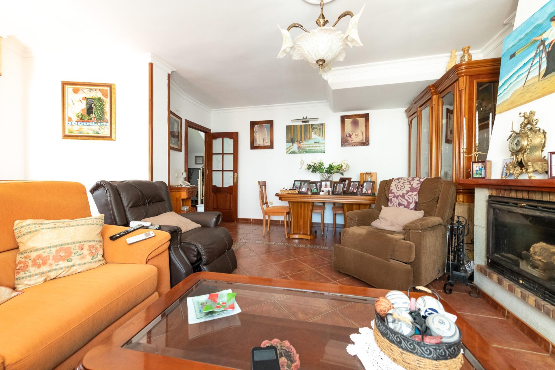  Semi-detached house for Sale in Rincon de la Victoria | 4 Bed | Beach 20m | Garage - 3