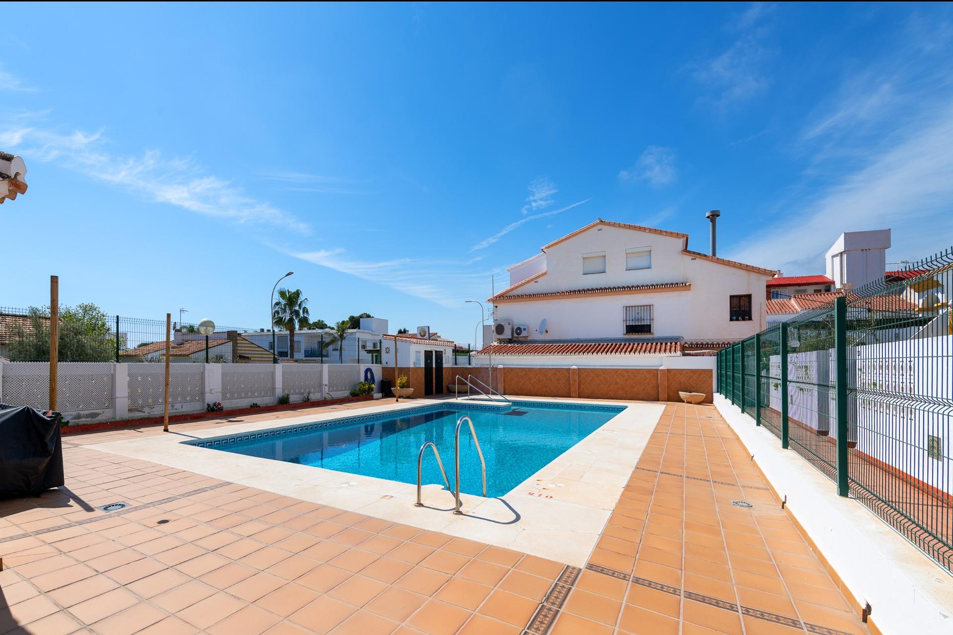 Semi-detached house for Sale in Rincon de la Victoria | 4 Bed | Beach 20m | Garage - 33